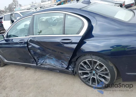 2019 BMW 740I из США, поврежденный, VIN WBA7E2C52KB454404